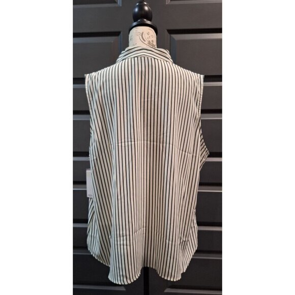 NWT Nordstrom Rack V-neck Sleeveless Woven Shell Top In Blue- Ivory Kealey Strip - Picture 4 of 6